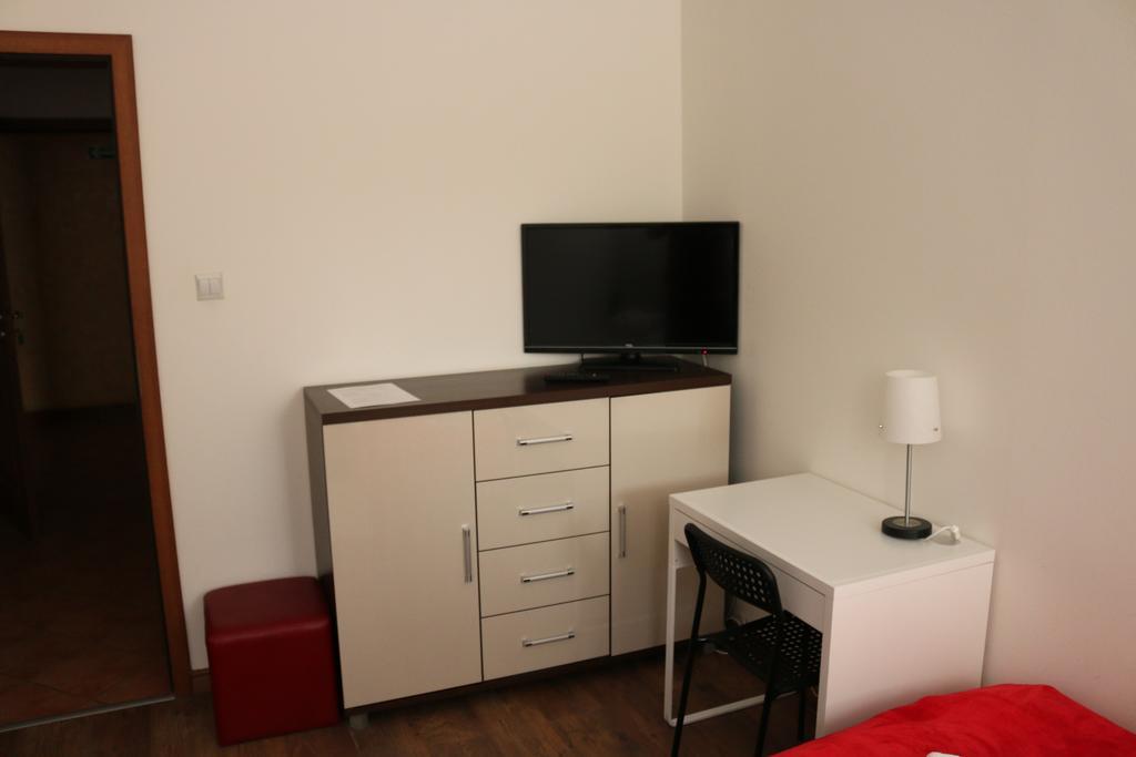 Hotel Lachowka Krepiec Esterno foto